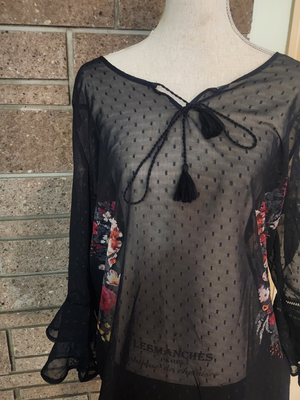 Roaman's Plus Size 16W Black Floral Peasant Top Sheer Mesh Plumetis Flare Sleeve
